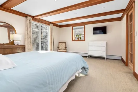 15 Thompson Road Hanover NH 03755