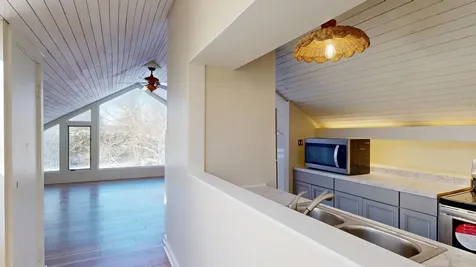 122 Harbor Road Shelburne VT 05482
