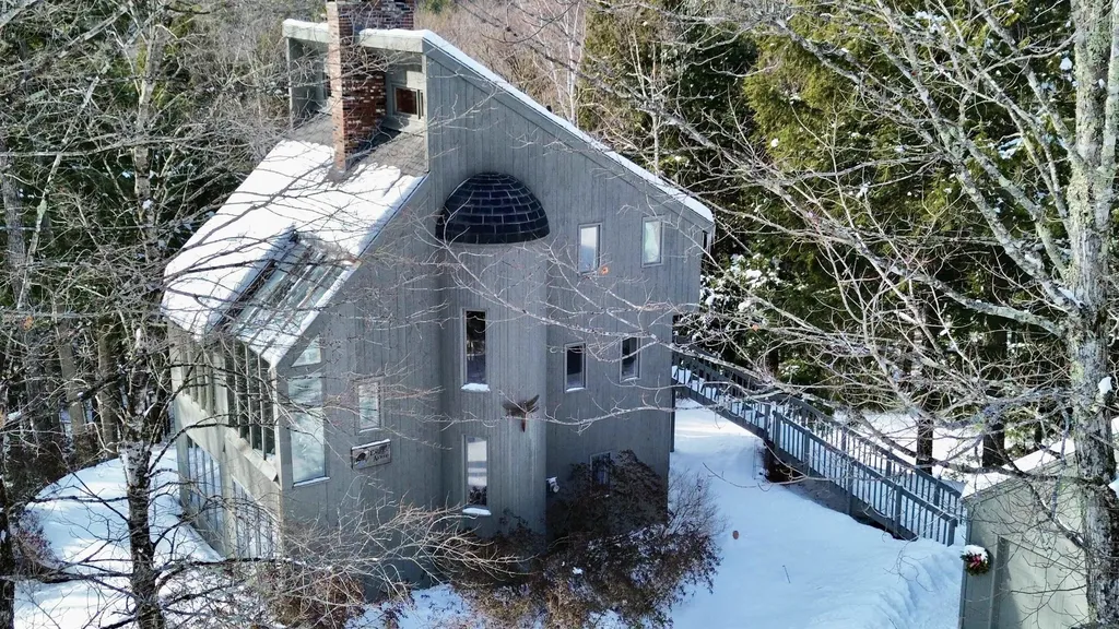 29 Wildwood Drive Grantham NH 03753