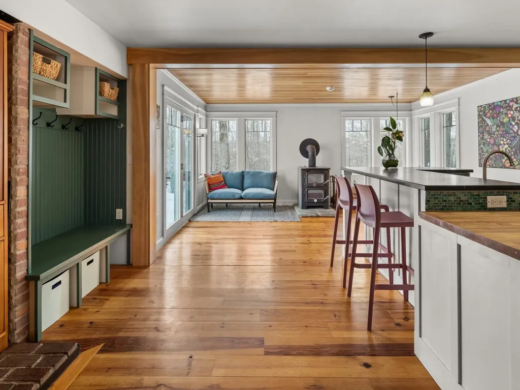 272 Spring Hollow Lane Montpelier VT 05602