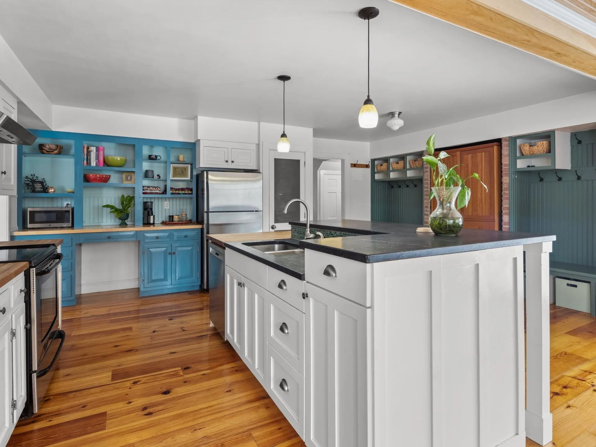 272 Spring Hollow Lane Montpelier VT 05602