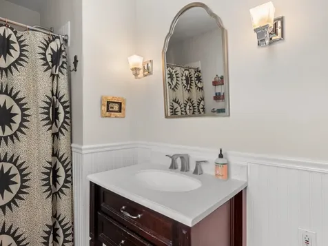 272 Spring Hollow Lane Montpelier VT 05602