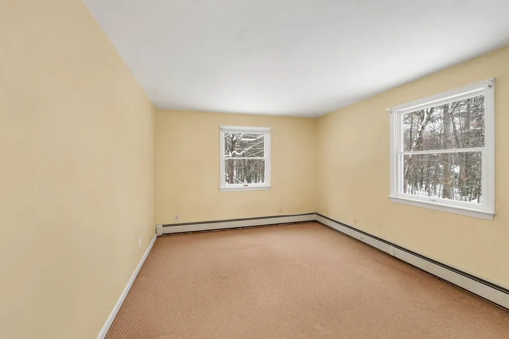 30 Winterhaven Road Wolfeboro NH 03894