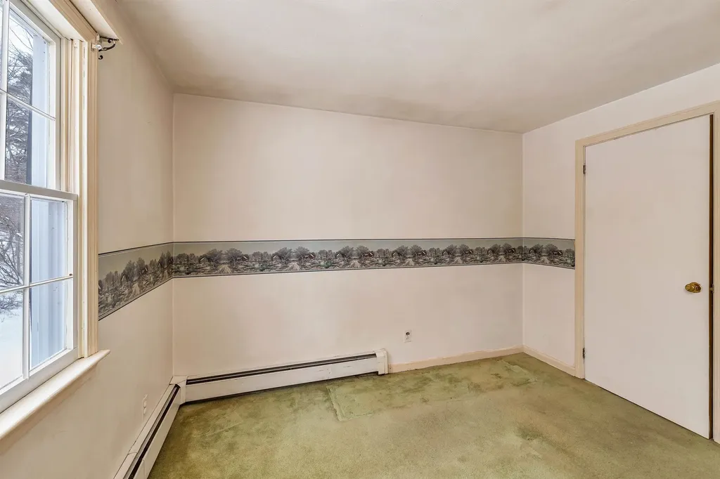 30 Winterhaven Road Wolfeboro NH 03894