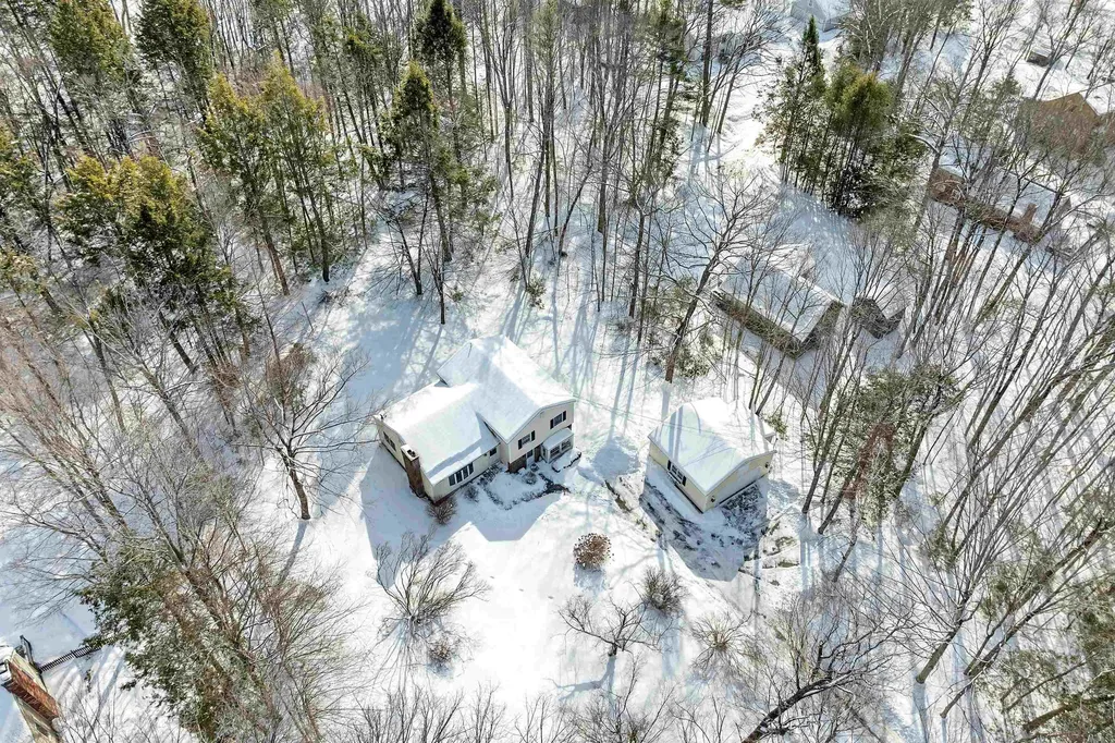 30 Winterhaven Road Wolfeboro NH 03894