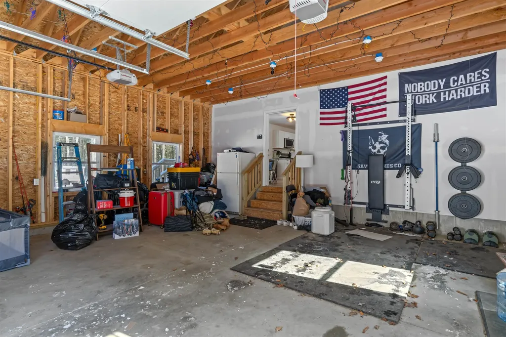 36 Hammond Road Deerfield NH 03037