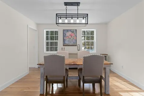 36 Hammond Road Deerfield NH 03037