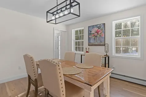 36 Hammond Road Deerfield NH 03037