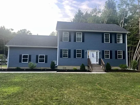 36 Hammond Road Deerfield NH 03037