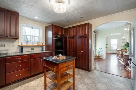 55 Chester Road Auburn NH 03032