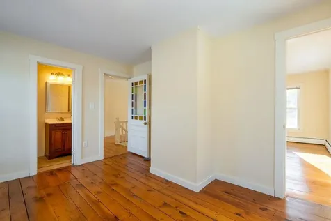 55 Chester Road Auburn NH 03032