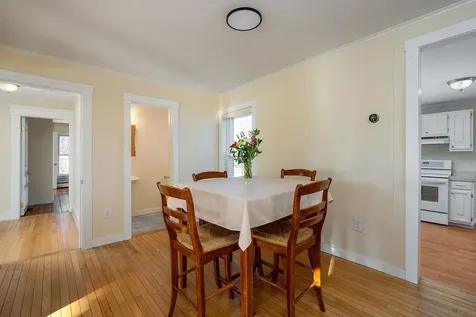 55 Chester Road Auburn NH 03032