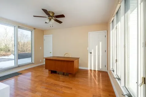 55 Chester Road Auburn NH 03032