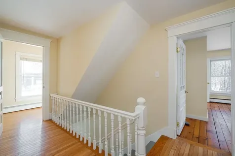 55 Chester Road Auburn NH 03032