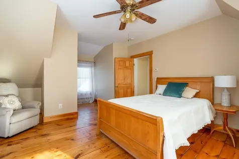 55 Chester Road Auburn NH 03032