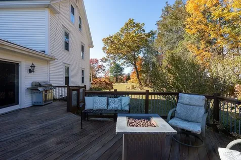55 Chester Road Auburn NH 03032