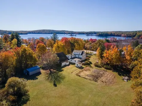 55 Chester Road Auburn NH 03032