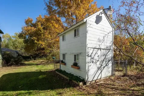 55 Chester Road Auburn NH 03032
