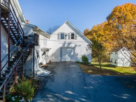 55 Chester Road Auburn NH 03032