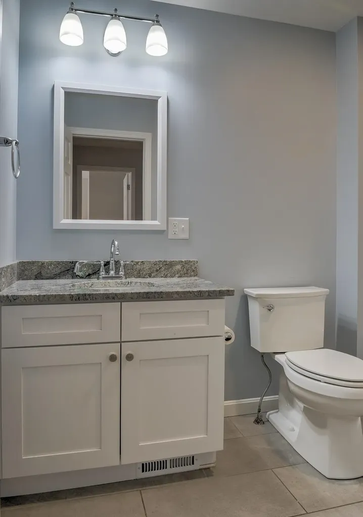 22 Allen Court Keene NH 03431