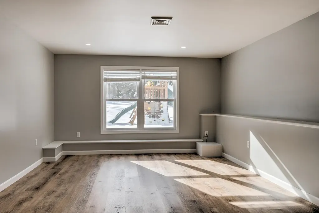 22 Allen Court Keene NH 03431