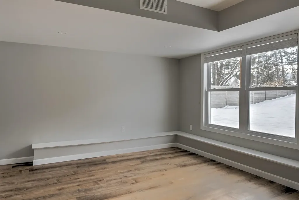 22 Allen Court Keene NH 03431