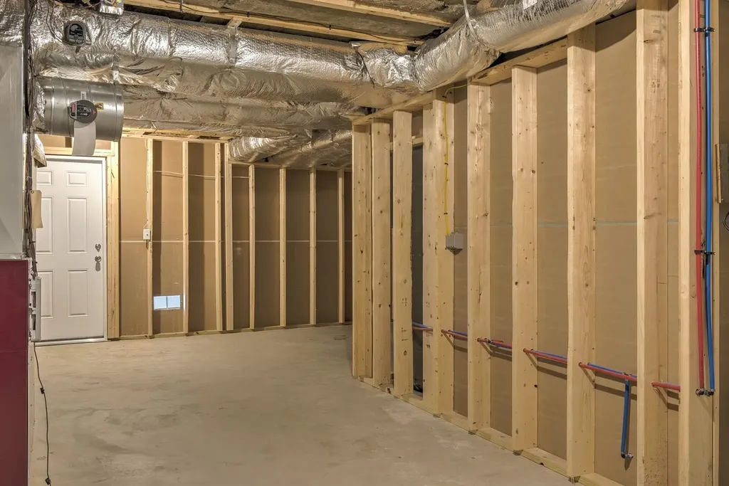 22 Allen Court Keene NH 03431