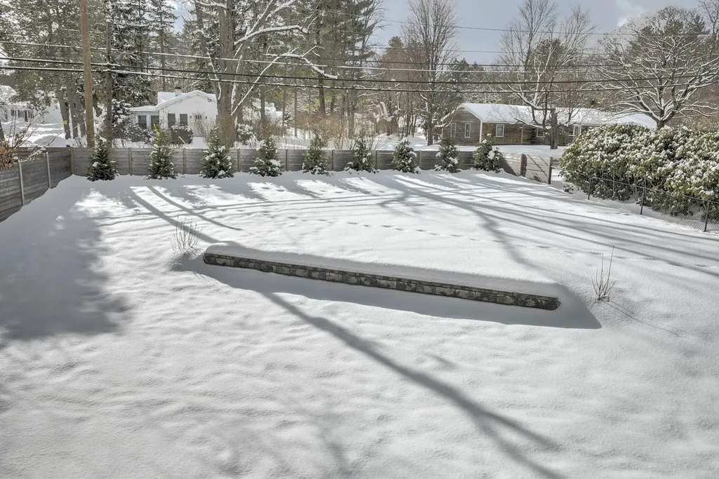 22 Allen Court Keene NH 03431