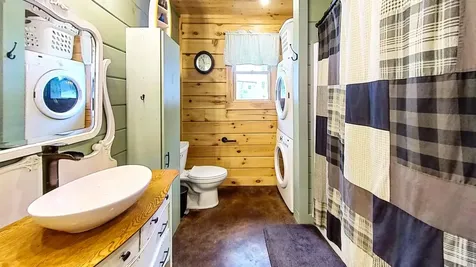 226 Dog Wood Lane Lyndon VT 05851