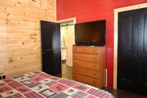 226 Dog Wood Lane Lyndon VT 05851