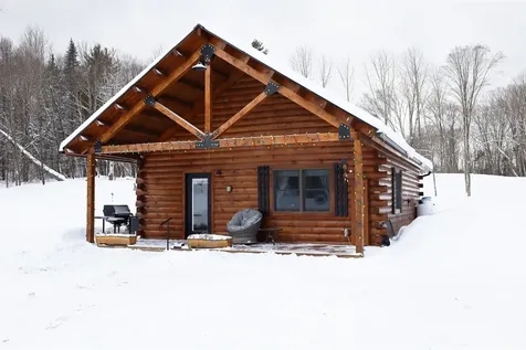 226 Dog Wood Lane Lyndon VT 05851