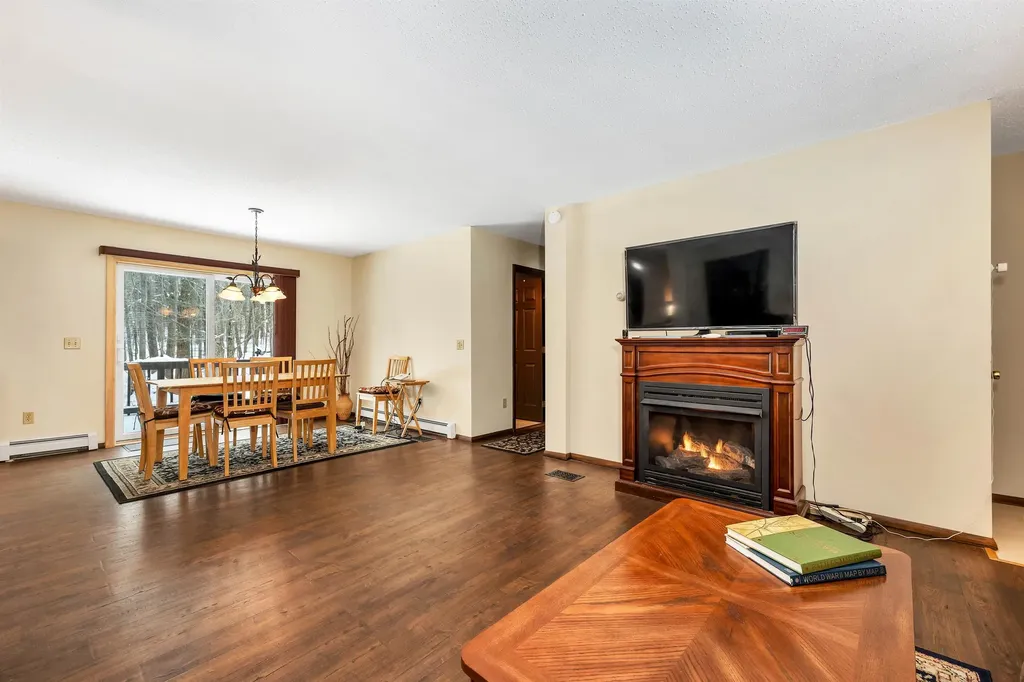 8 Saint Moritz Drive New Durham NH 03855