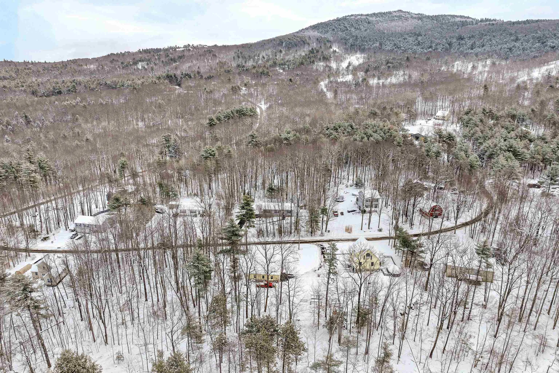 8 Saint Moritz Drive New Durham NH 03855