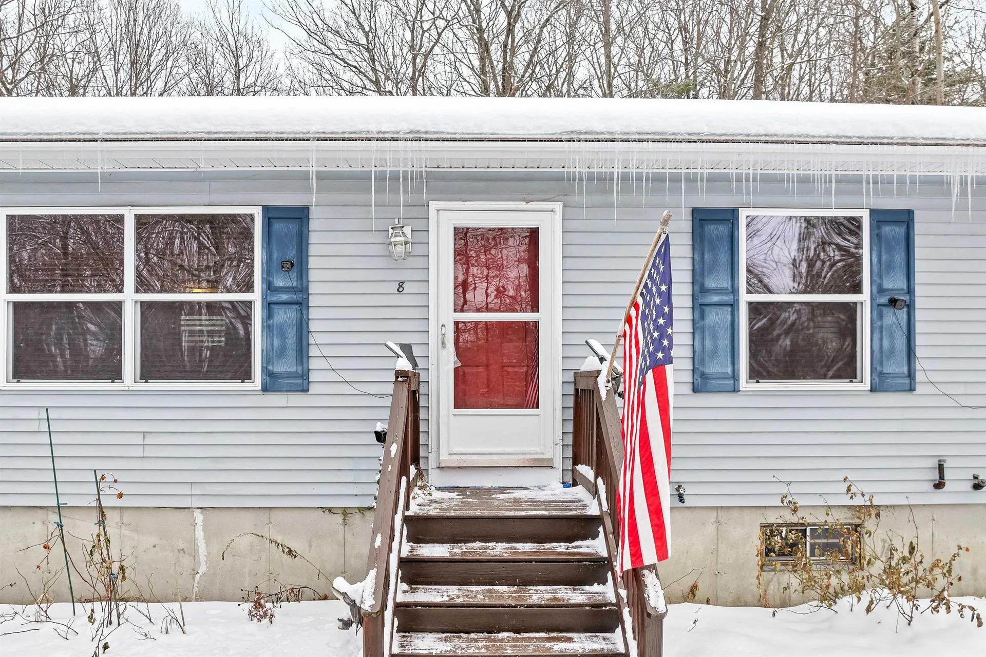 8 Saint Moritz Drive New Durham NH 03855