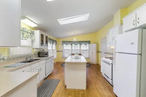 604 Canterbury Drive Exeter NH 03833