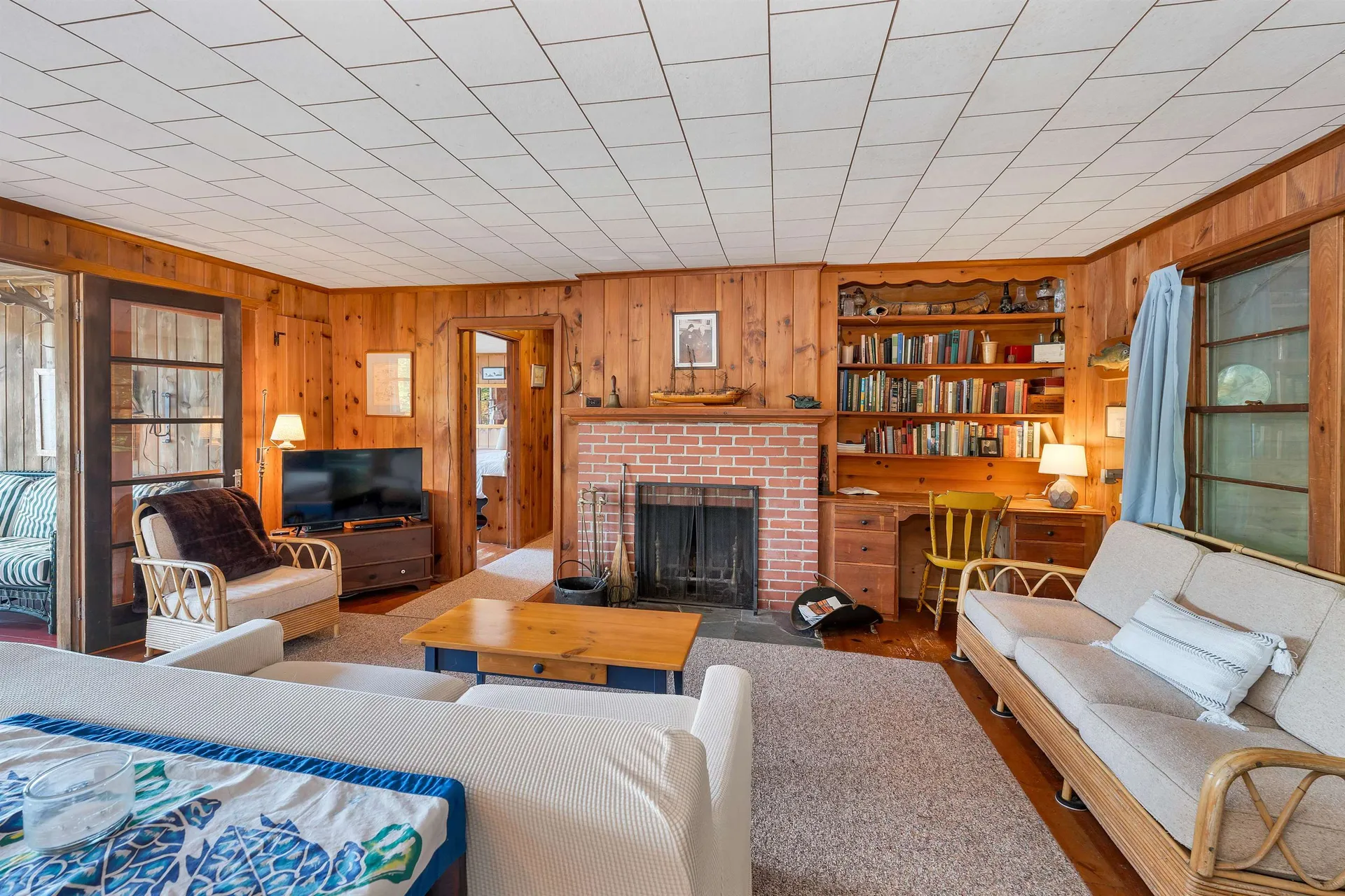 5 Delings Cove Road Wolfeboro NH 03894