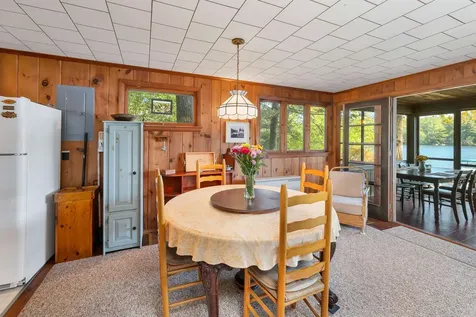 5 Delings Cove Road Wolfeboro NH 03894