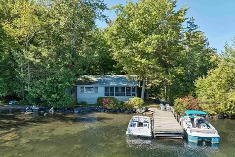 5 Delings Cove Road Wolfeboro NH 03894