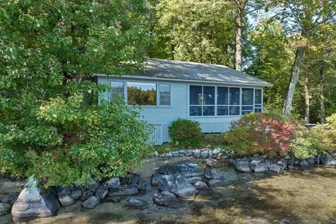 5 Delings Cove Road Wolfeboro NH 03894