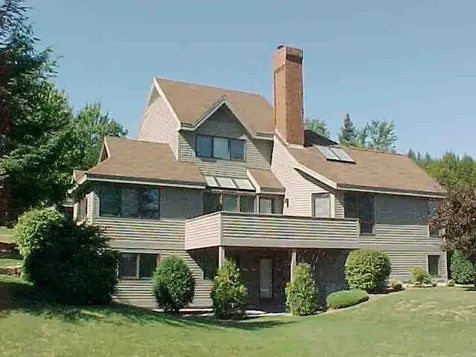 60 Seasons Condominiums Road New London NH 03257