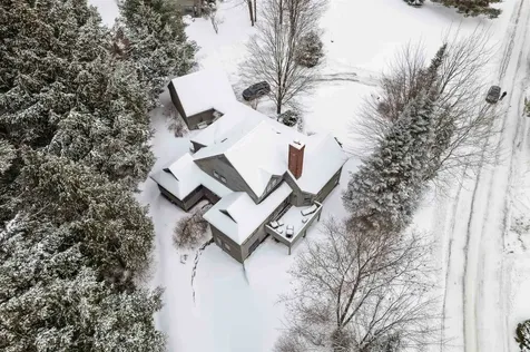 60 Seasons Condominiums Road New London NH 03257