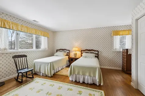 60 Seasons Condominiums Road New London NH 03257