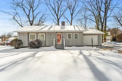 8 Oregon Avenue Nashua NH 03060