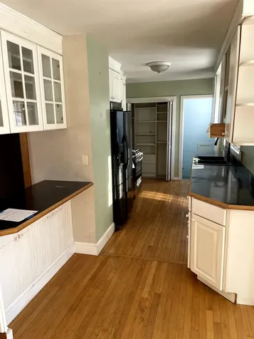 17 Barrett Street South Burlington VT 05403-6317