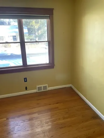 17 Barrett Street South Burlington VT 05403-6317