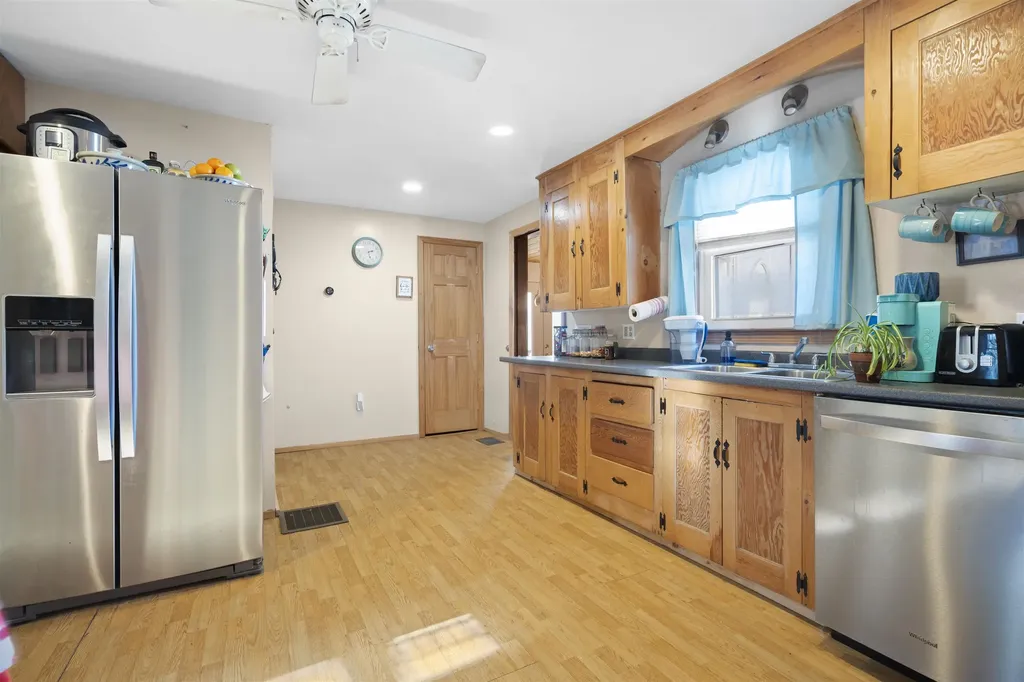 724 Portland Street Rochester NH 03038