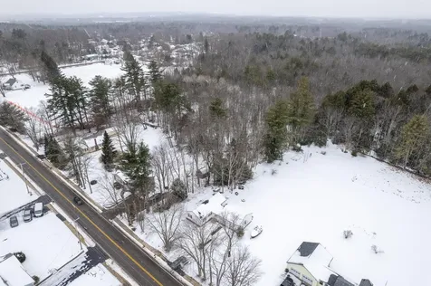 724 Portland Street Rochester NH 03038