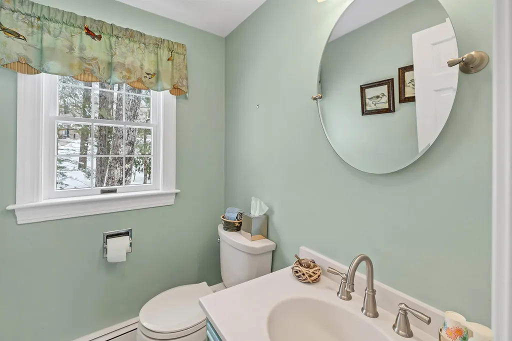 345 Forest Road Wolfeboro NH 03894