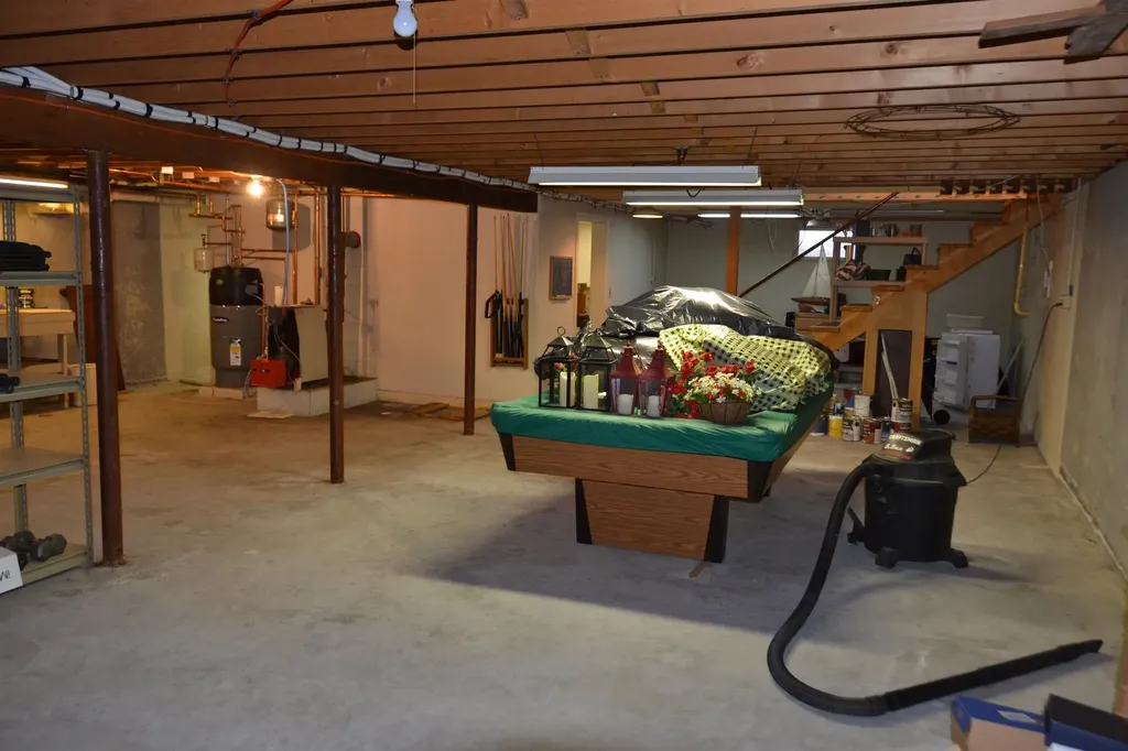 345 Forest Road Wolfeboro NH 03894