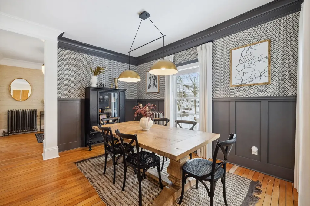 141 Russell Street Manchester NH 03104